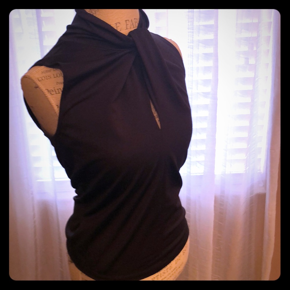 Sleeveless tank